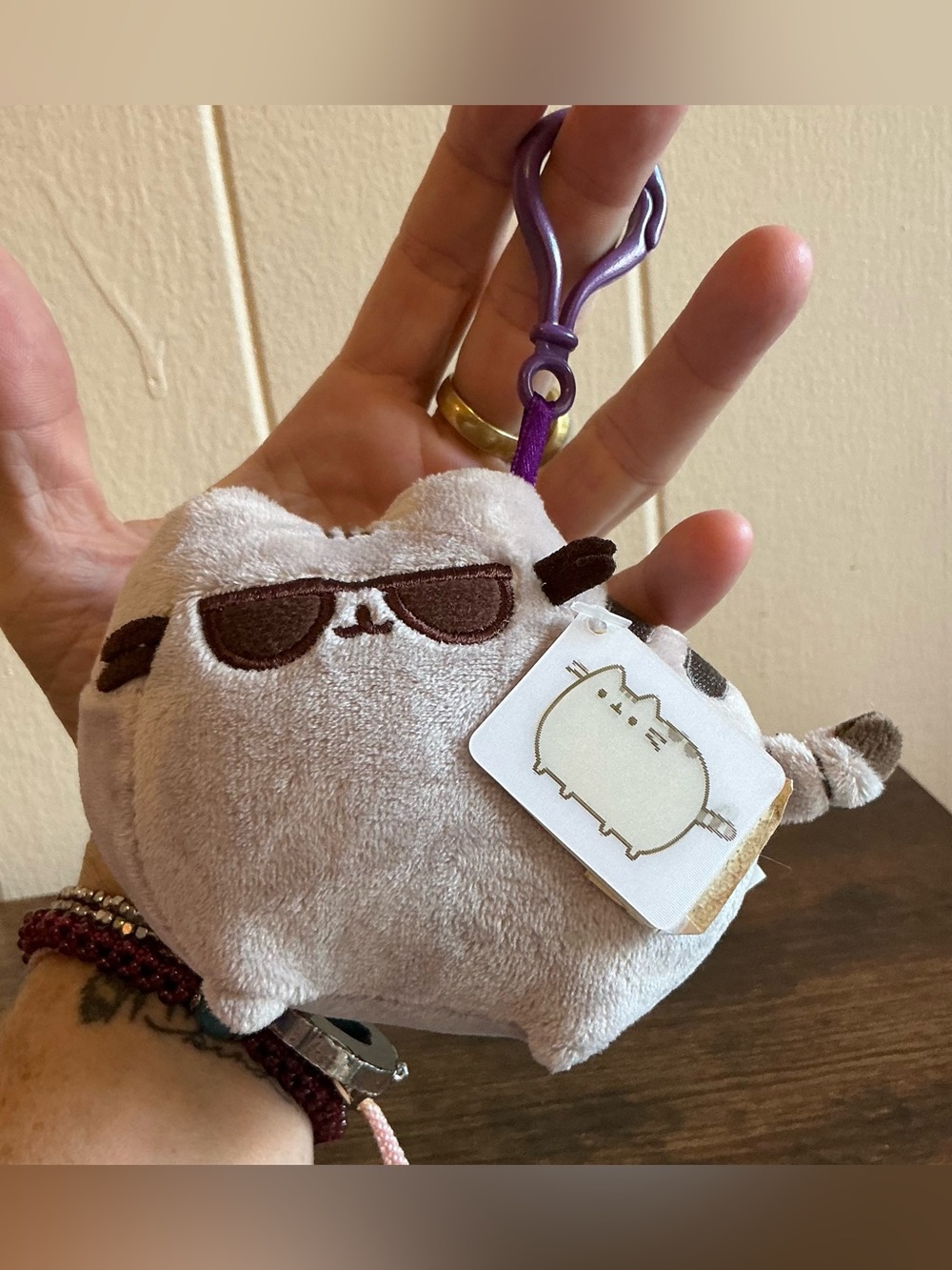 NWT Pusheen Cat Wearing Sunglasses Stuffed Animal Plush Toy Keychain Bag Clip